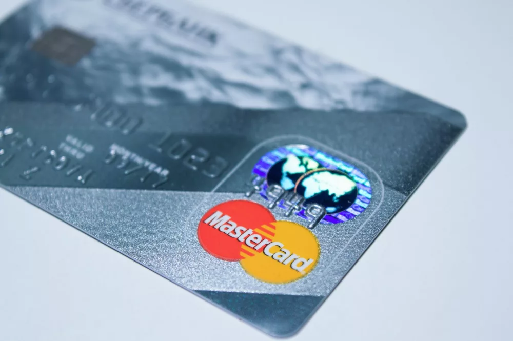 Unlocking the Power: My Guide to Finding a Truly "Lit" Credit Card